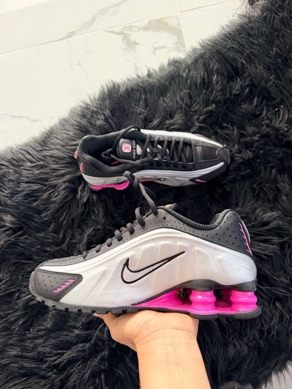 Nike Shox R4 - Picture 6 of 13